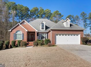 326 Sawgrass Way, Fayetteville, GA 30215