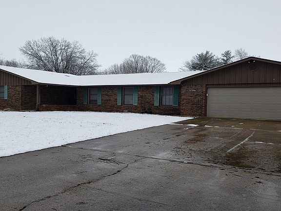 3rd image of 1417 N Lakeview Dr