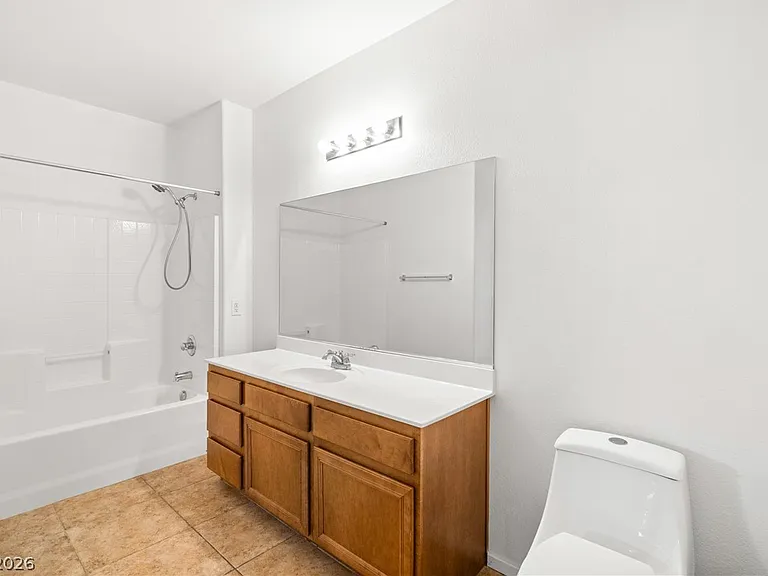 50 Aura De Blanco St #4201 — Photo 14