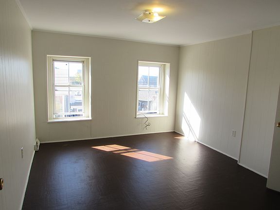 Bedroom #1