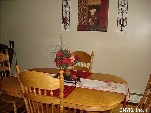5th image of 6413 Wembridge Dr