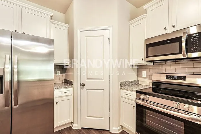 783 Patmore Dr — Photo 12
