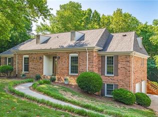 9125 Magnolia Estates Dr, Cornelius, NC 28031