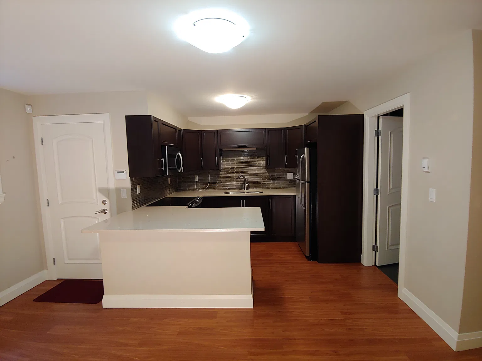 1 bed, 800 sqft, $2,350 — Photo 3