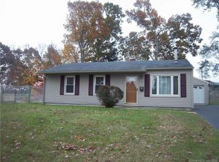 87 Lorraine Rd, Groton, CT 06340