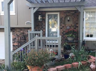 6800 Renner Rd, Shawnee, KS 66217