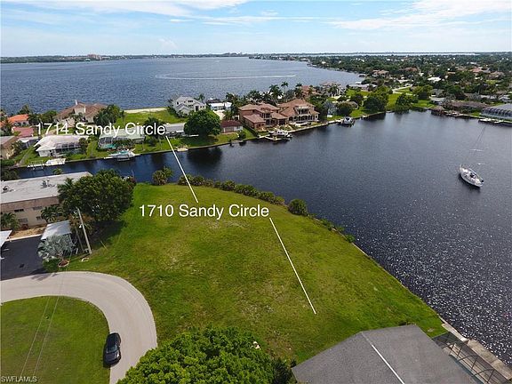 4th image of 1710 Sandy Cir
