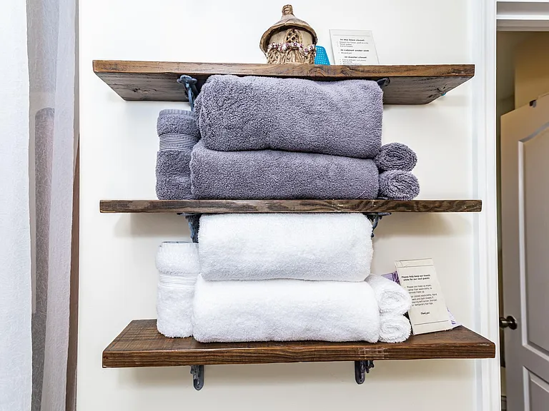 All linens provided.