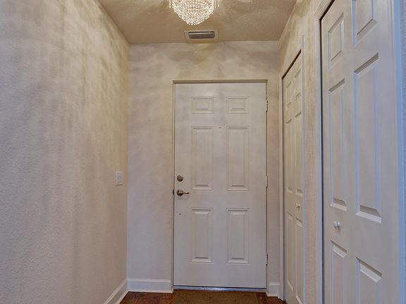 4th image of 41 Monterey Way