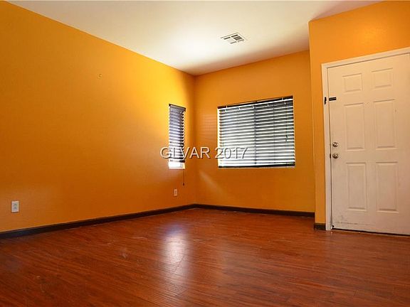 4th image of 6104 Mountain Hemlock Ave