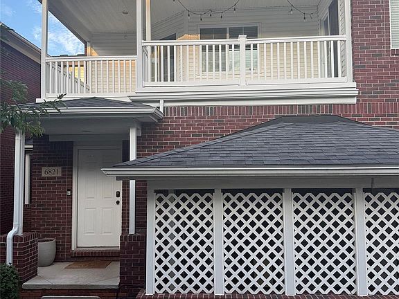 2nd image of 6821 Boulder Pointe Dr