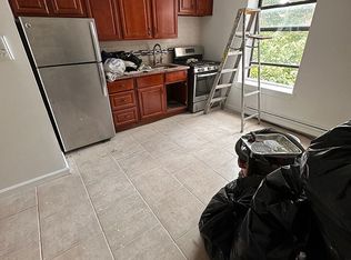 176 Rockaway Ave APT 3L, Brooklyn, NY