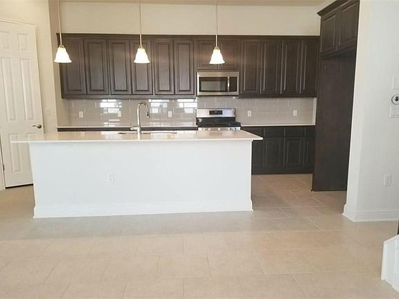 4th image of 4908 Globe Mallow Dr