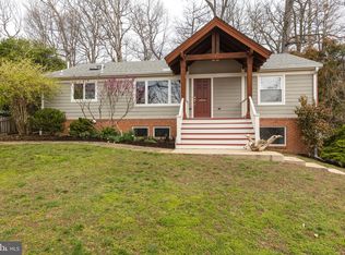 6113 Walhonding Rd, Bethesda, MD 20816