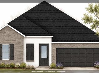 9504 S Creek Dr, Denham Springs, LA 70726