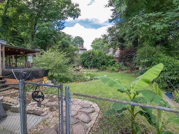 5th image of 1321 Holly Ct