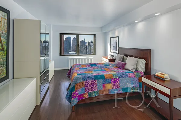 Sold by Fox Residential Group | media 6