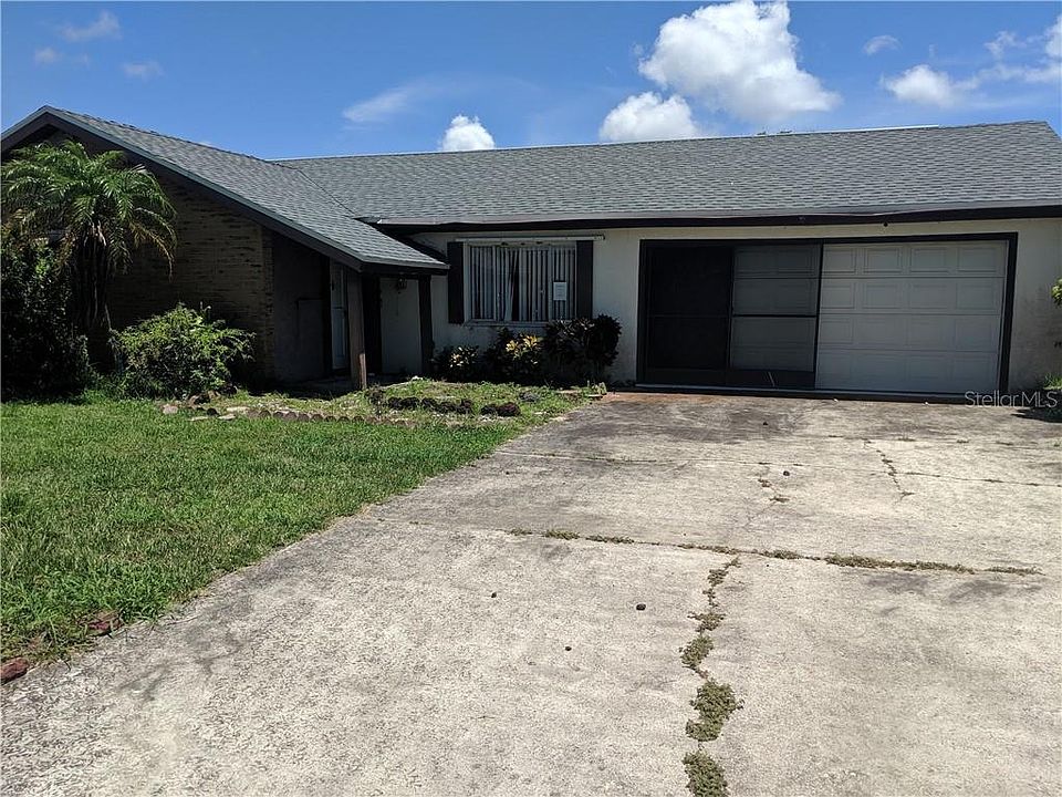 1st image of 3350 Marshfield Dr