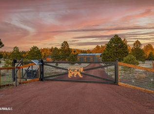 1150 N Three Bears Loop --, Parks, AZ 86018