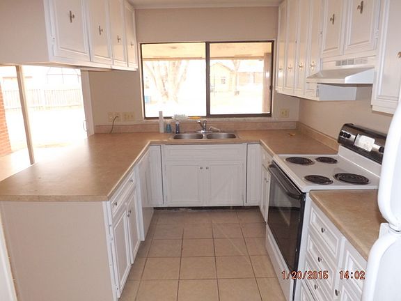 4th image of 614 N Cimarron Dr