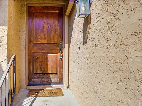 4th image of 1112 S Cypress Ave APT 22