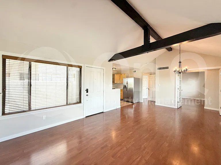 10115 E Mountain View Rd #2055 — Photo 3