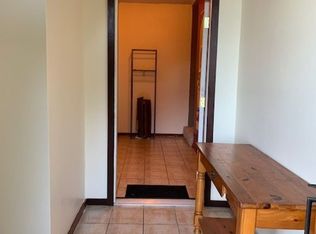 3136 Beaumont Woods Pl, Honolulu, HI 96822