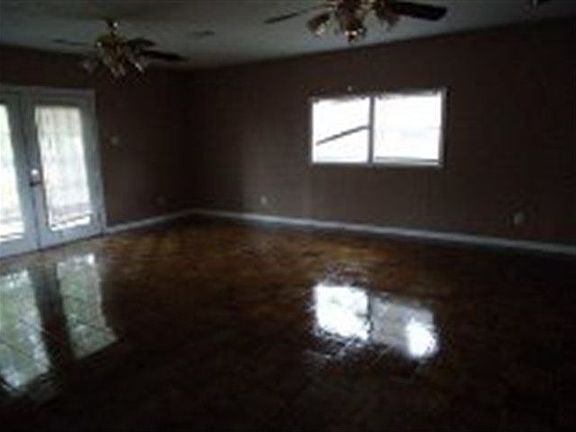 5th image of 720 S 37th St