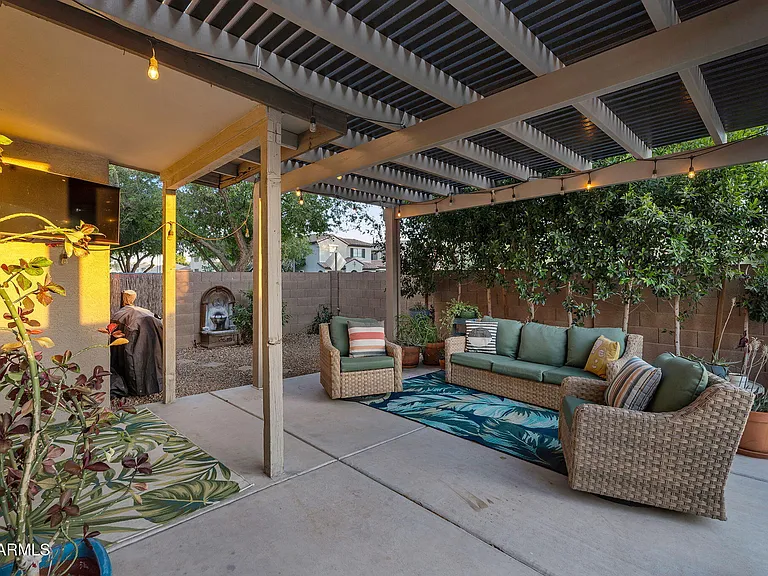 3678 E Yeager Ct — Photo 37