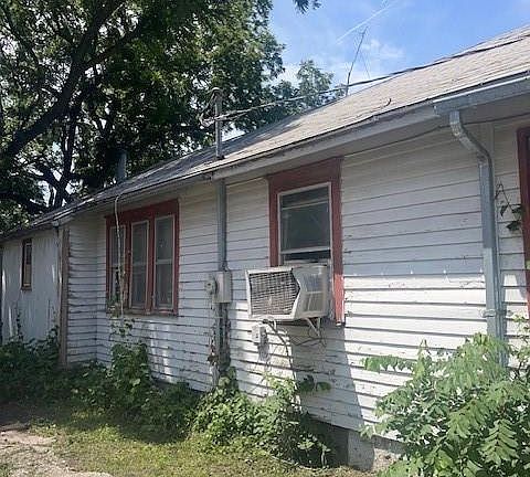 3rd image of 340 S 64th St