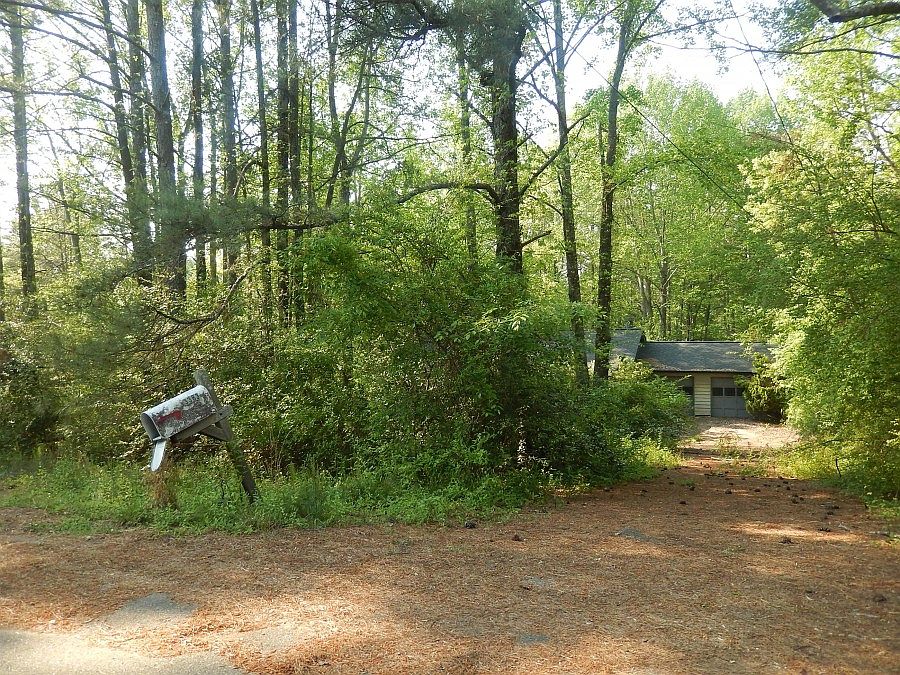2nd image of 3383 Old Kemp Rd NW