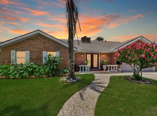 2417 Gerol Dr, Galveston, TX 77551