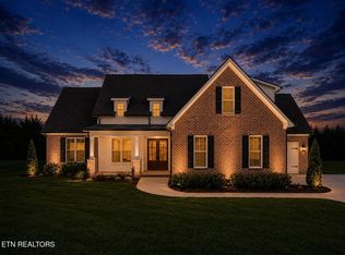 3818 Thornapple Dr, Knoxville, TN 37938