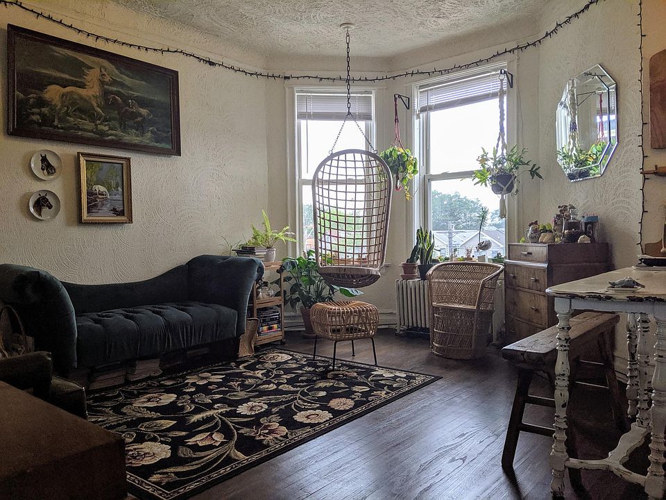 1st image of 1952 N Humboldt Blvd APT 204