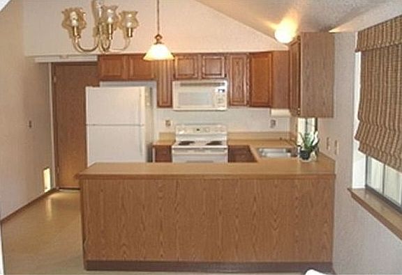 2010 - Kitchen