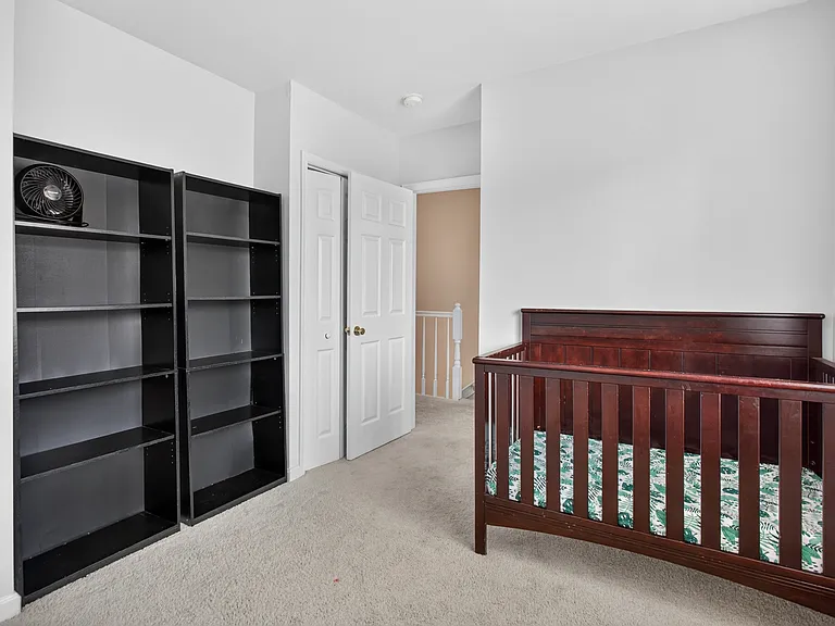 3460 Dix St NE — Photo 8