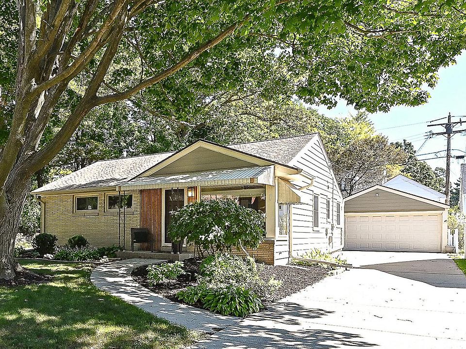 1st image of 532 North 117th STREET
