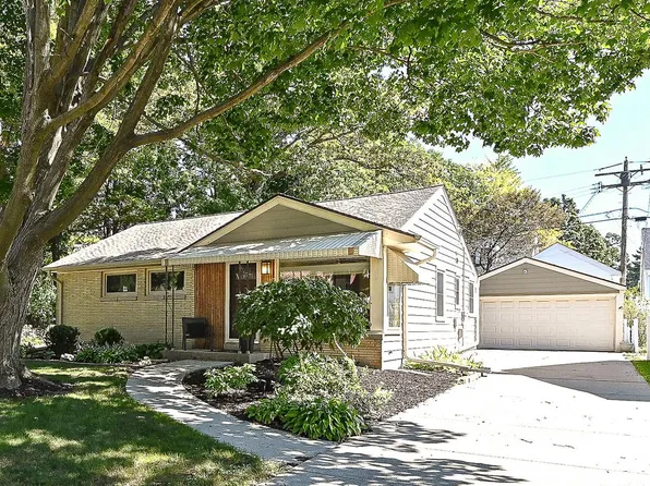 532 North 117th STREET, Wauwatosa, WI 53226