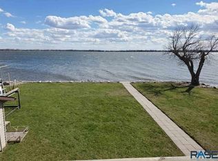 6627 Wentworth Park Dr UNIT 3, Wentworth, SD 57075