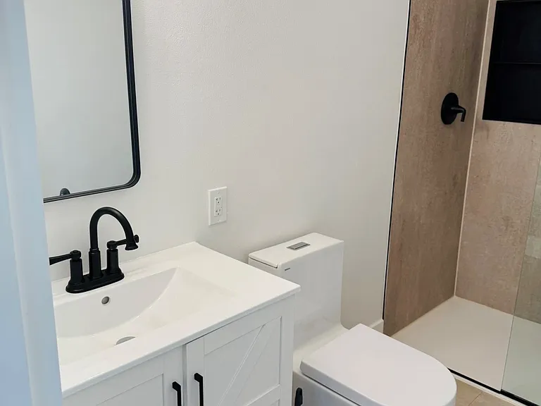 4233 Michigan Ave #3 — Photo 3