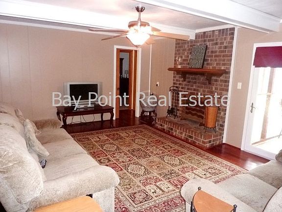 3rd image of 256 Elon Ct