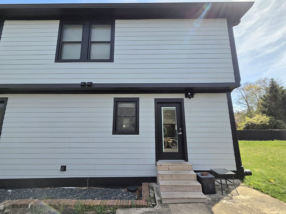 1st image of 10810 Norman Ave #B
