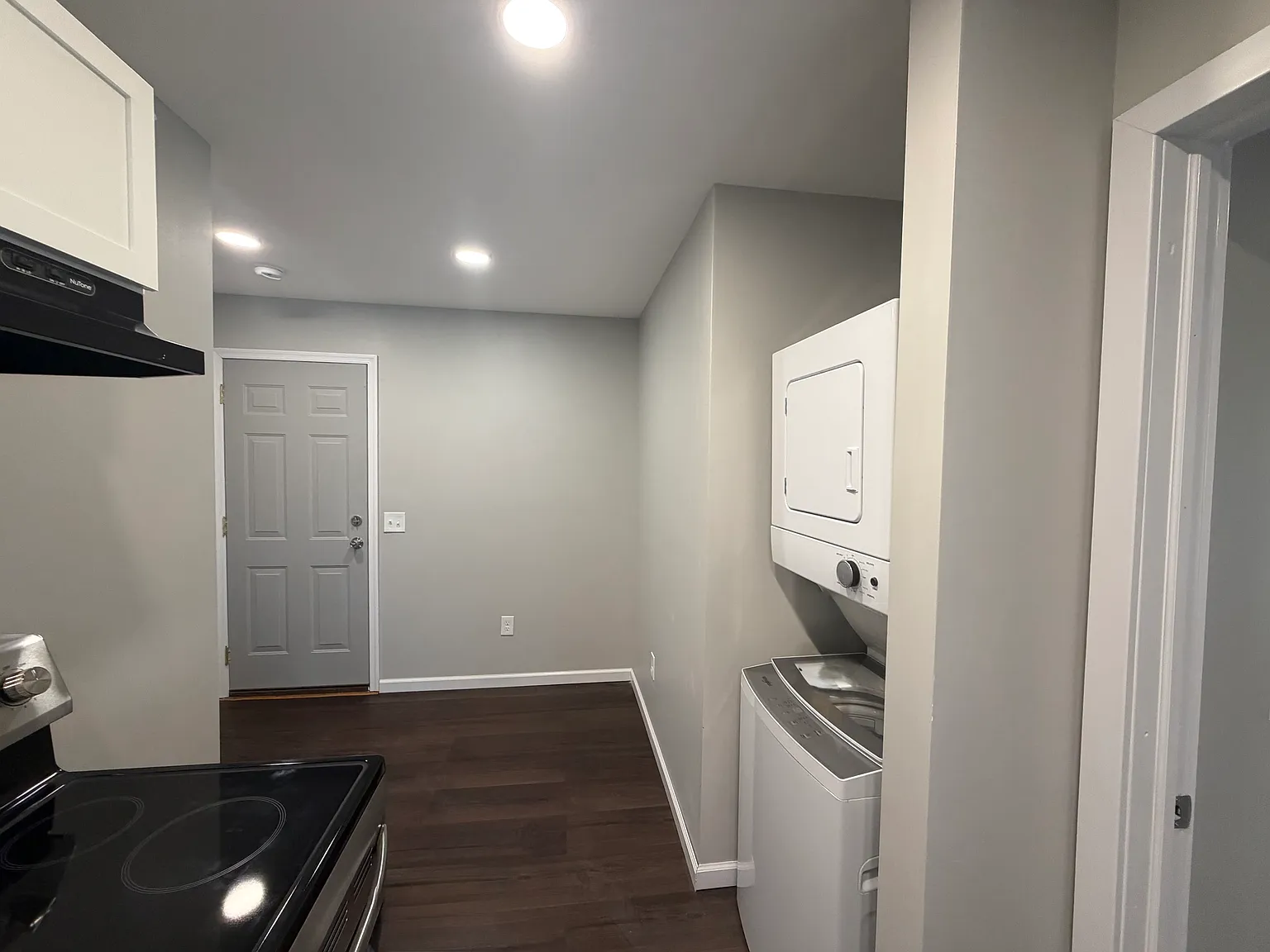 1 bed, 625 sqft, $1,300 — Photo 2