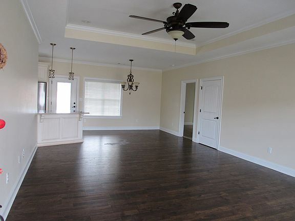 2nd image of 240 Cobblestone Blvd SE