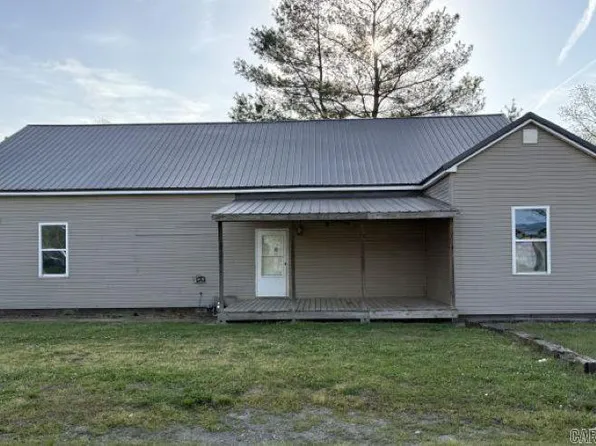 204 E Poole St, Cardwell, MO 63829