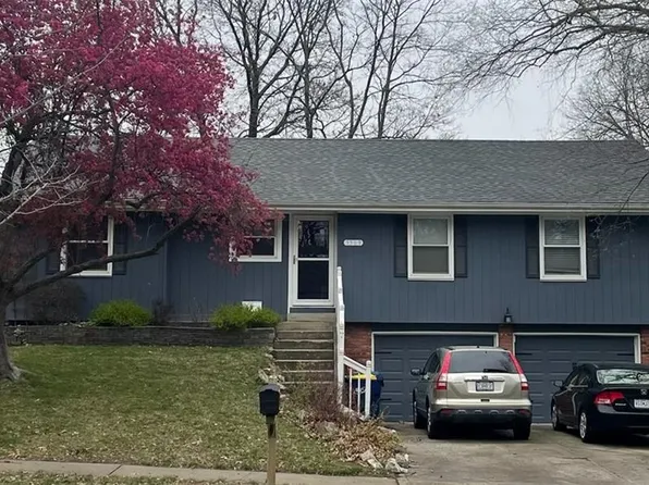 3509 NE Stanton St, Lees Summit, MO 64064