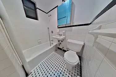 Rented by CitySites Real Estate Group