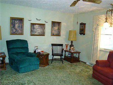 3rd image of 500 Buckeye St