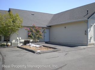 802 Cally Ct APT 4, Redding, CA 96003