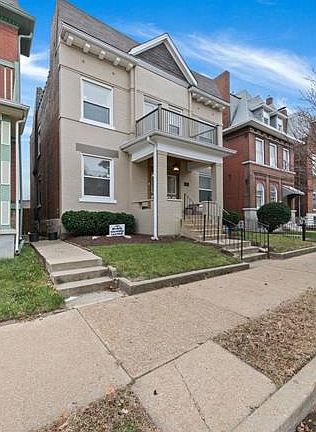 2nd image of 2726 Armand Pl